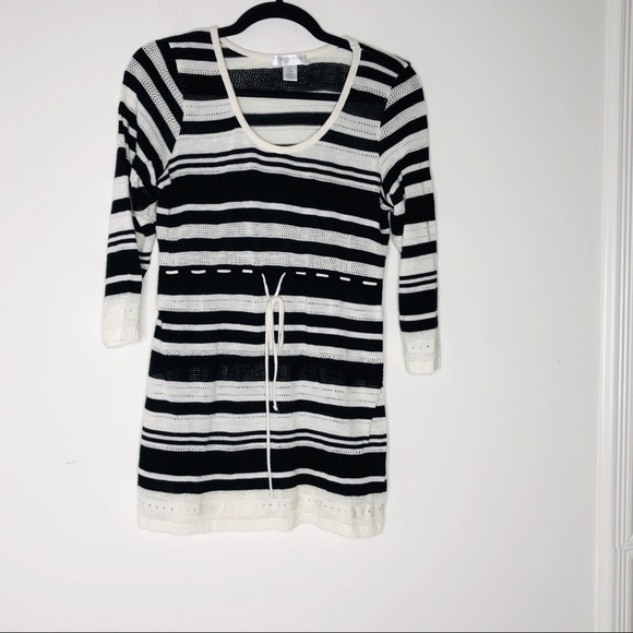 MOTHERHOOD MATERNITY sweater top. Black and white - Picture 5 of 6